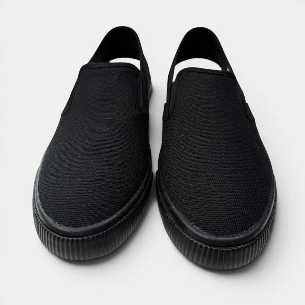 TOMS Baja Slip-On Triple Black Canvas Sneakers (10012504)